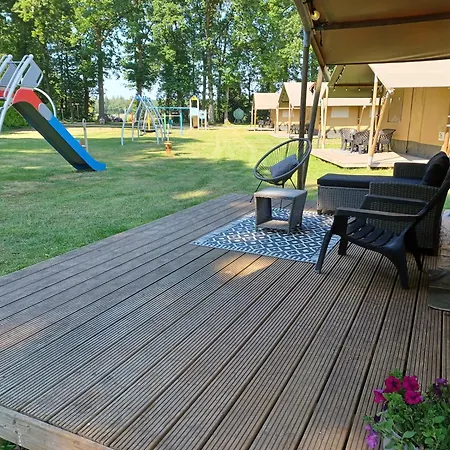 Luxe Safaritent Met Prive Sanitair Voor Het Hele Gezin I 6 Personen