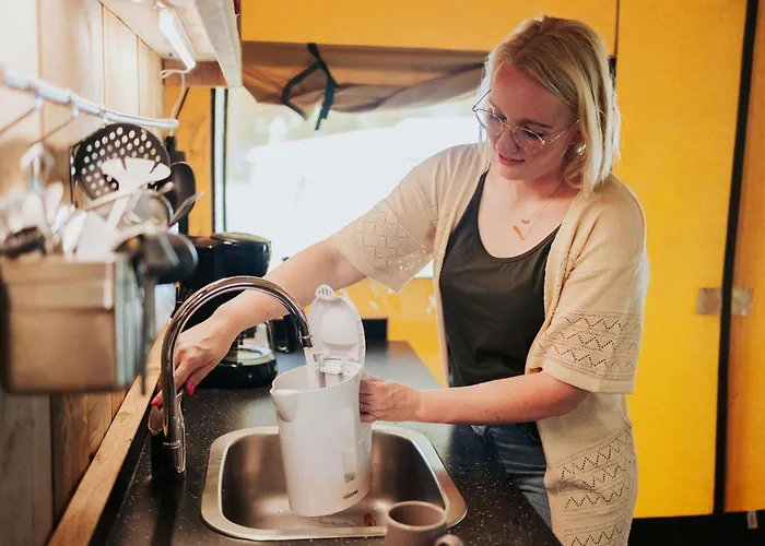 Luxe Safaritent Met Prive Sanitair Voor Het Hele Gezin I 6 Personen