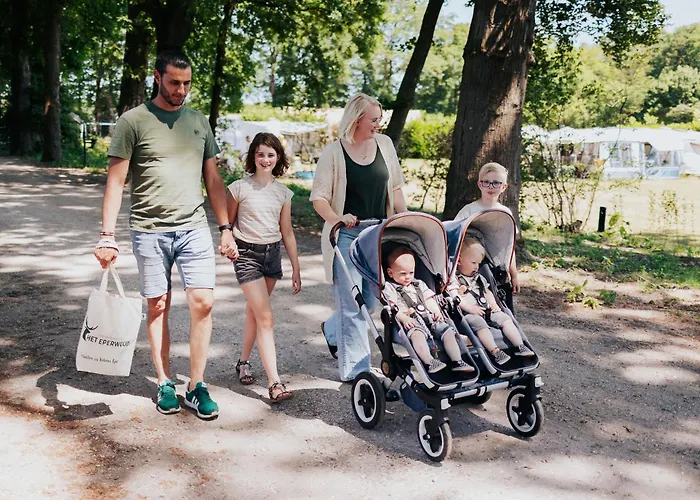 Luxe Safaritent Met Prive Sanitair Voor Het Hele Gezin I 6 Personen Epe