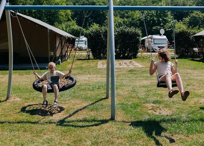 Semesterbostad Luxe Safaritent Met Prive Sanitair Voor Het Hele Gezin I 6 Personen *