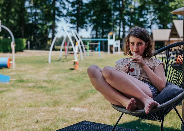 Σπίτι διακοπών Luxe Safaritent Met Prive Sanitair Voor Het Hele Gezin I 6 Personen *